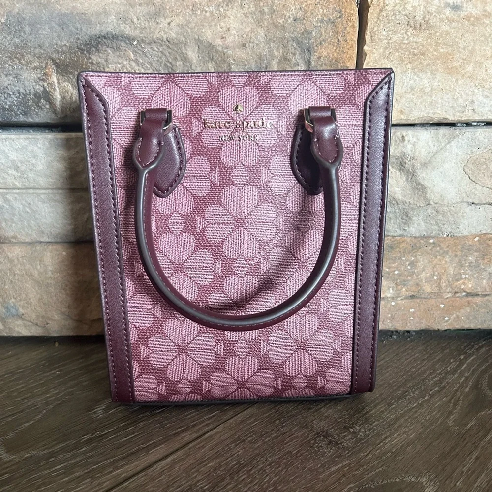 NWT Kate Spade Signature Spade Flower Mini Tote
